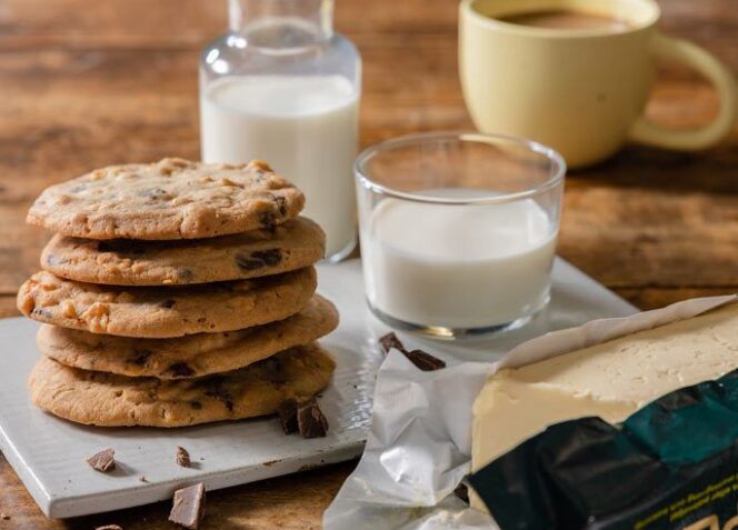 Chocolate chip cookies